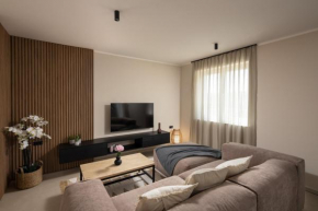 3 Luxury bedroom Apartment EMMA